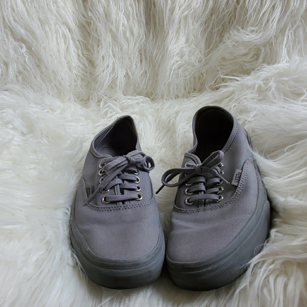 Used Men's Vans
